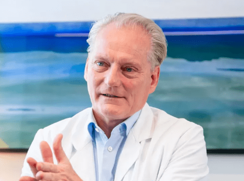 Dr. Patrick Bauer