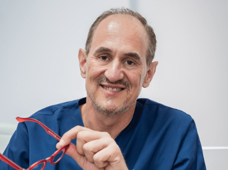 Dr. Bernhard Hofer