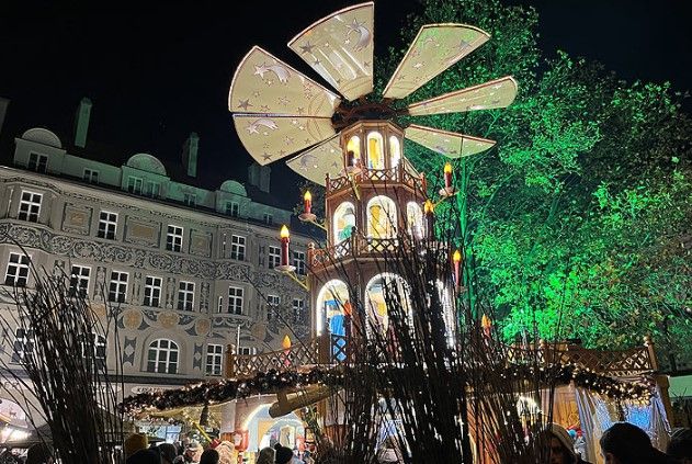 Kripperlmarkt am Rindermarkt