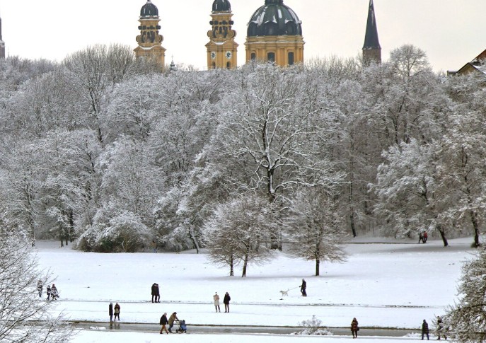 Englischen Garten im Schnee Aktivitäten im Winter in München