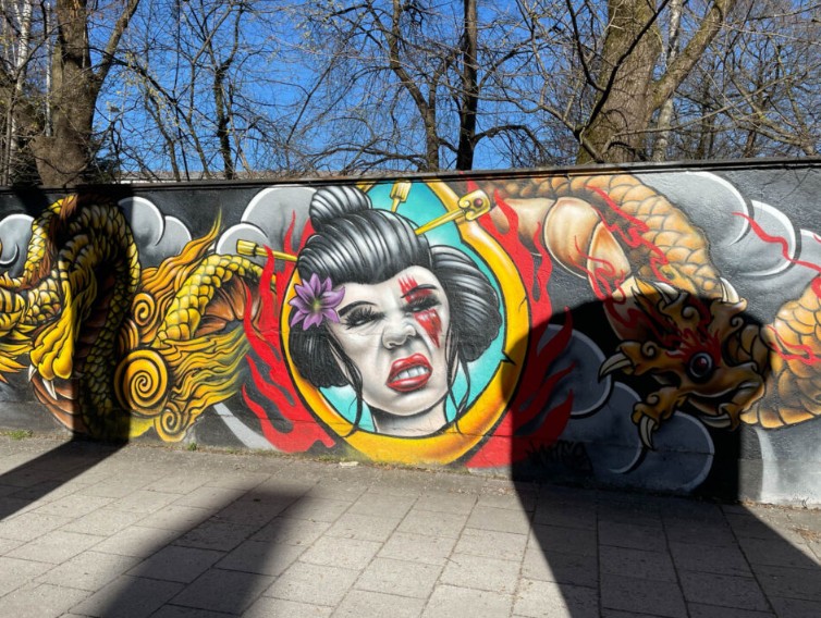 Mural-Fußweg an der Hofmannstraß
